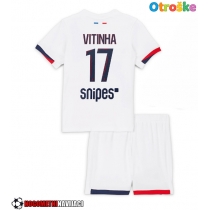 Otroške Nogometnih dresov Paris Saint-Germain Vitinha #17 Gostujoči 2025-26 Kratki rokavi (+ hlače)